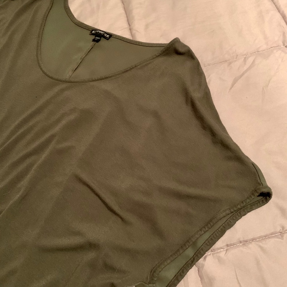 Express Blouse - Picture 2 of 5
